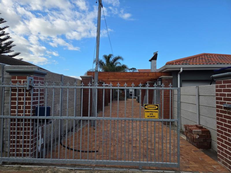 To Let 3 Bedroom Property for Rent in Stellenridge Western Cape
